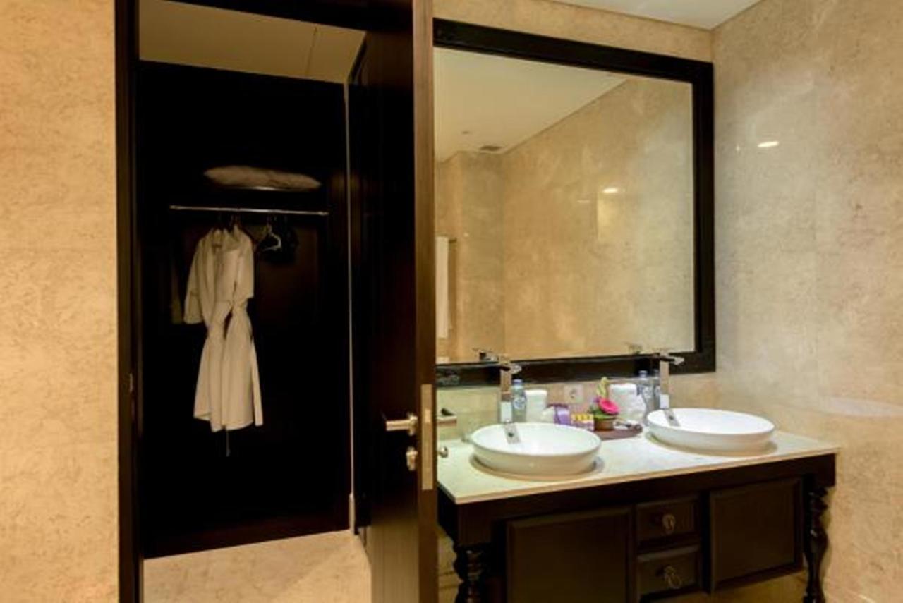 Ayana Residence Luxury Living Jimbaran Esterno foto